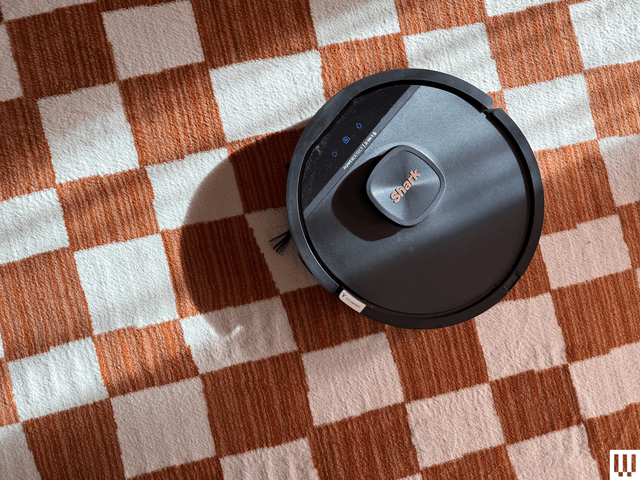 Shark AI扫地机器人地毯清洁测试