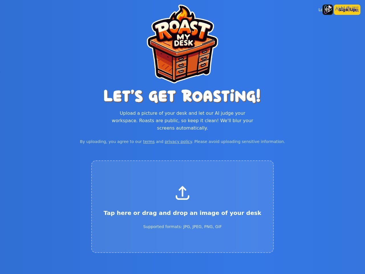 Roast My Desk 网站截图